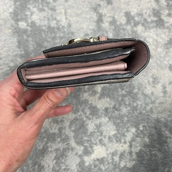 Gucci Continental Long Wallet Monogram GG Supreme Ivory Beige Belt Buckle Flap - Picture 6 of 17